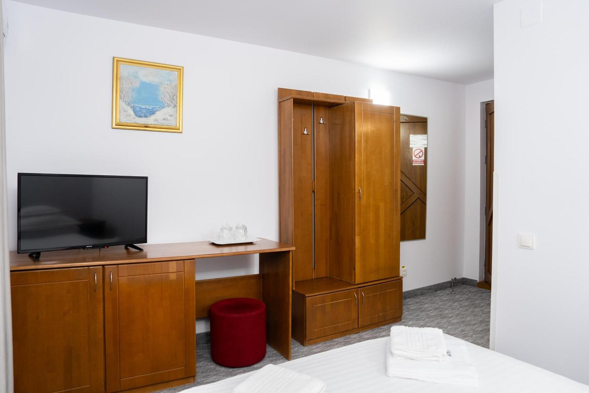 Hotel Casa De Piatra Scheia Eksteriør bilde